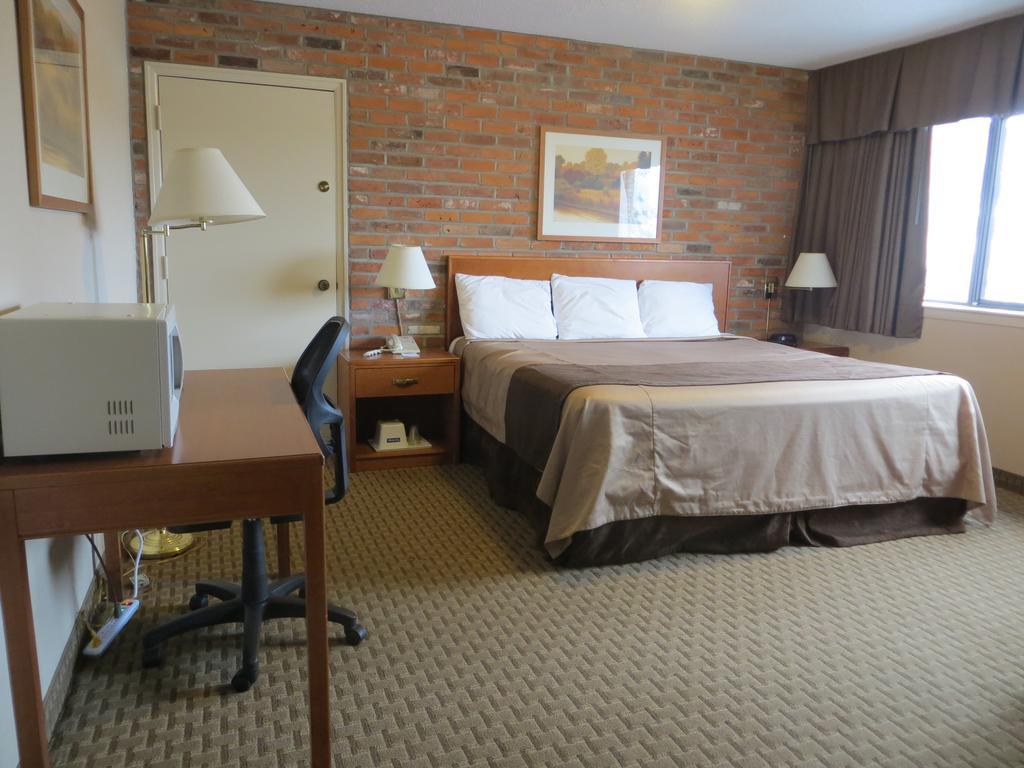 Travelodge By Wyndham Thunder Bay On Exteriör bild