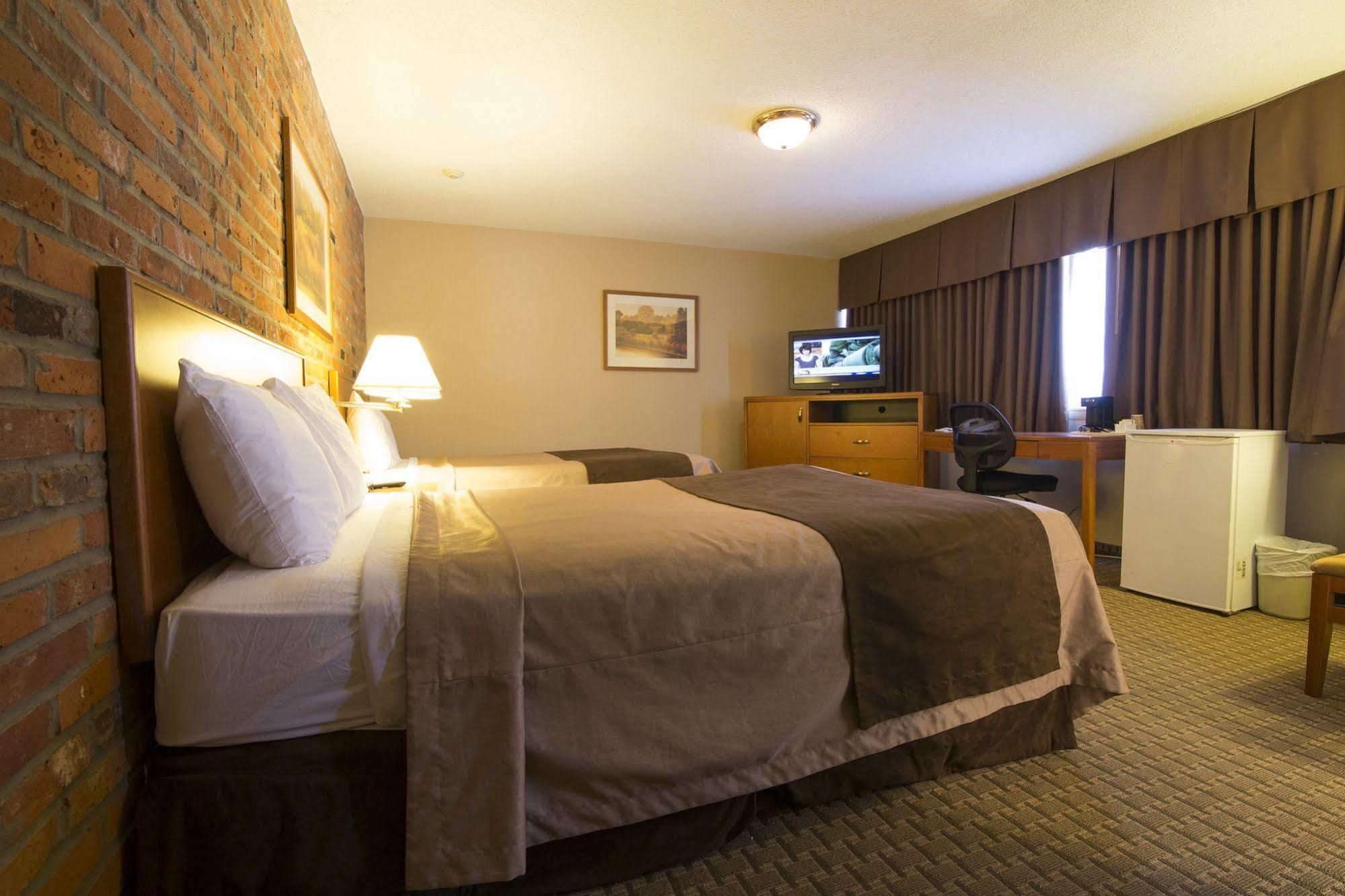 Travelodge By Wyndham Thunder Bay On Exteriör bild